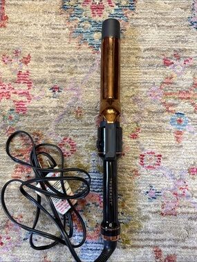 TruBeauty 1.25" Gold Curling Iron – Black Handle